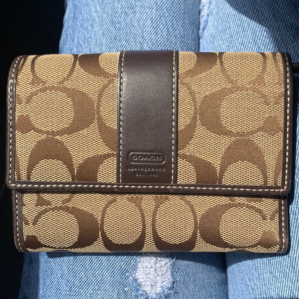 Coach wallet